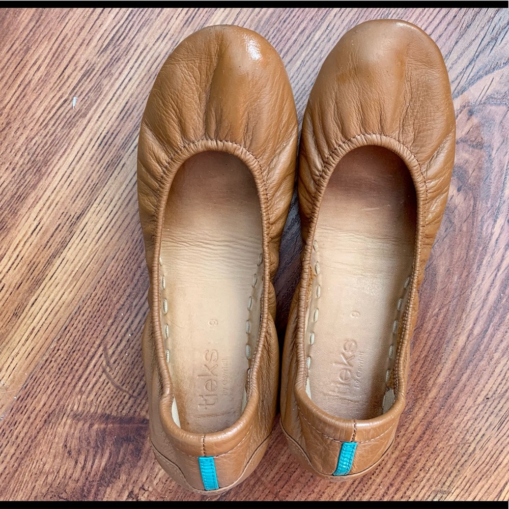 Tieks chestnut flats (no box)